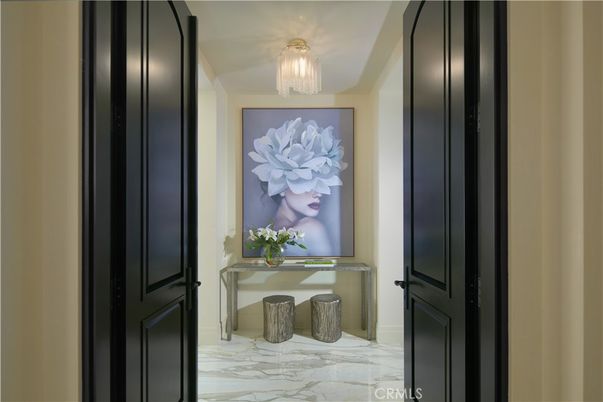Chandelier, Interior, Marble