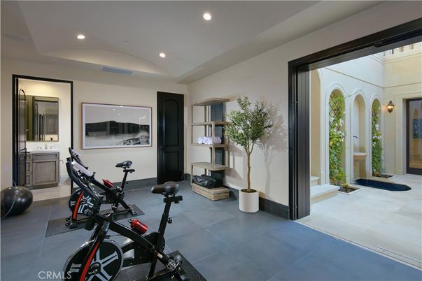 Fitness Equipment, Interior, Recessed Lighting