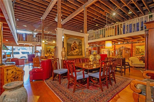 Dining room, Interior, Living room, Pendant Lights, Wooden Beams, Wood Texture Flooring