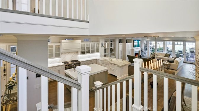 Interior, Living room, Pendant Lights, Recessed Lighting