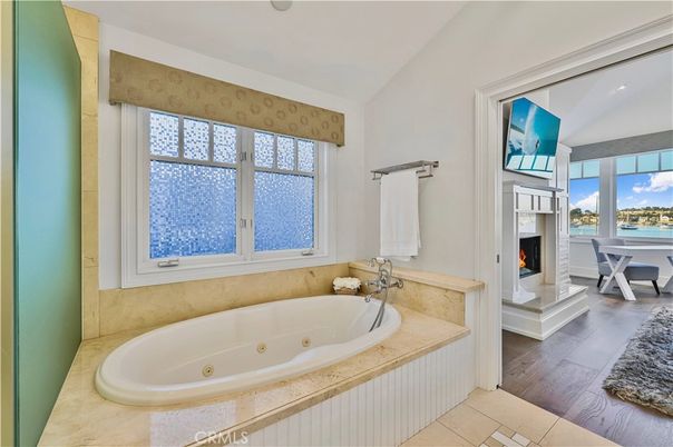 Bathroom, Fireplace, Interior, Water, Wood Texture Flooring