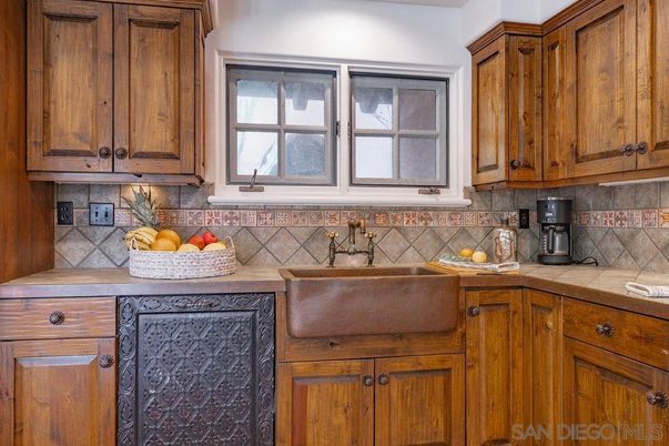Interior, Kitchen, Tile Countertops