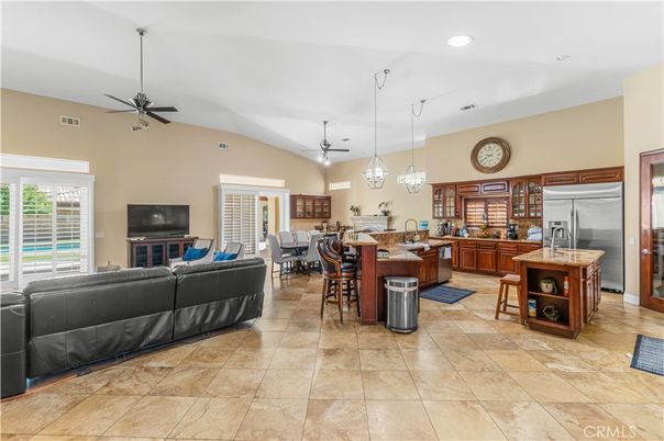 Dining room, Interior, Kitchen, Living room, Pendant Lights, Recessed Lighting, Stainless Steel Appliances
