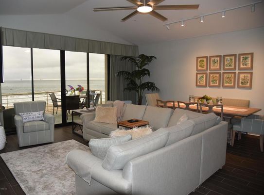 Dining room, Interior, Living room, Water, Wood Texture Flooring