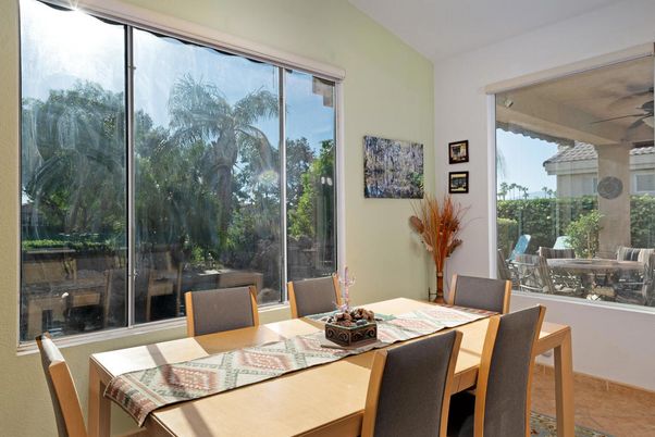 Dining room, Interior