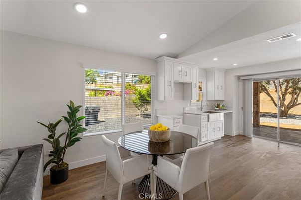 Dining room, Interior, Kitchen, Recessed Lighting, Wood Texture Flooring