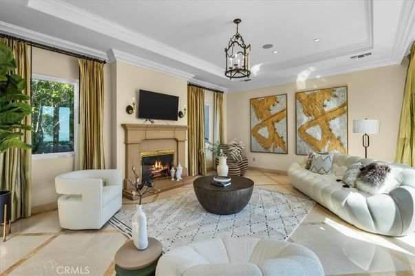 Fireplace, Interior, Living room, Pendant Lights, Recessed Lighting