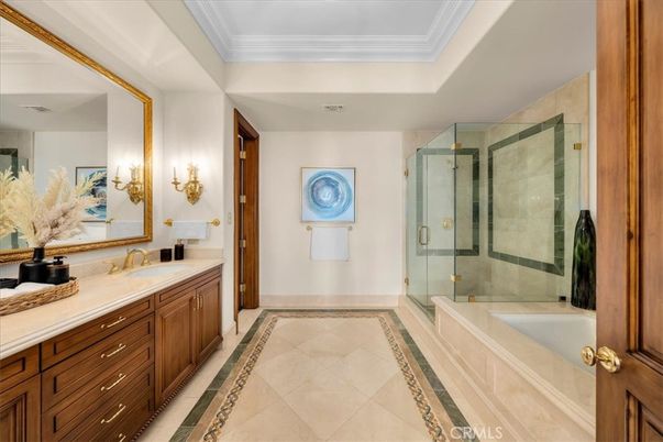 Bathroom, Dual Sink Vanities, Glass Shower, Interior