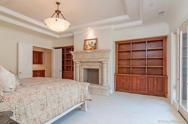Bedroom, Fireplace, Interior, Pendant Lights, Recessed Lighting