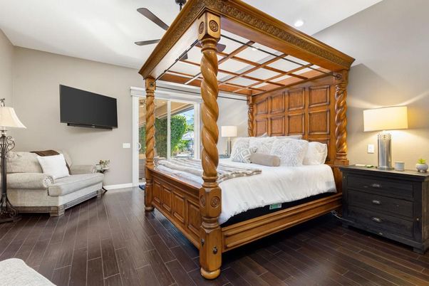 Bedroom, Interior, Recessed Lighting, Wood Texture Flooring