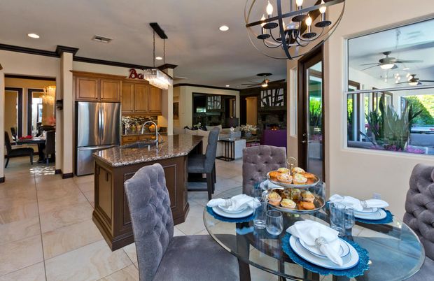 Chandelier, Dining room, Interior, Kitchen, Pendant Lights, Recessed Lighting, Stainless Steel Appliances