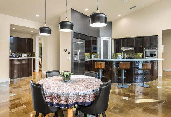 Dining room, Interior, Kitchen, Pendant Lights, Recessed Lighting, Stainless Steel Appliances