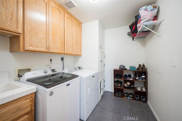 Interior, Washer