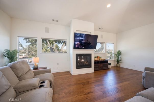 Fireplace, Interior, Living room, Recessed Lighting, Wood Texture Flooring