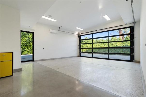 Garage, Interior, Recessed Lighting
