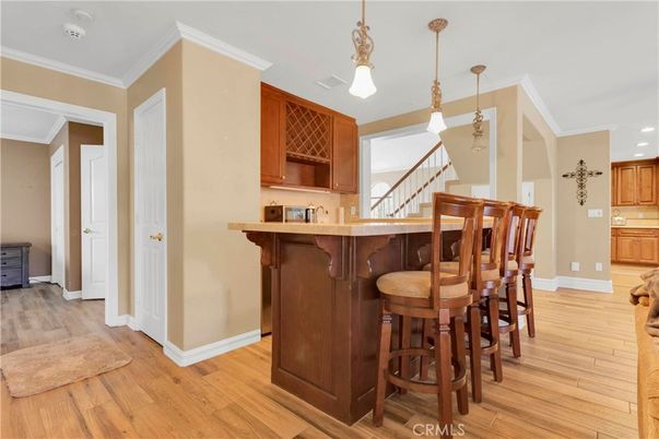 Interior, Pendant Lights, Recessed Lighting, Wood Texture Flooring