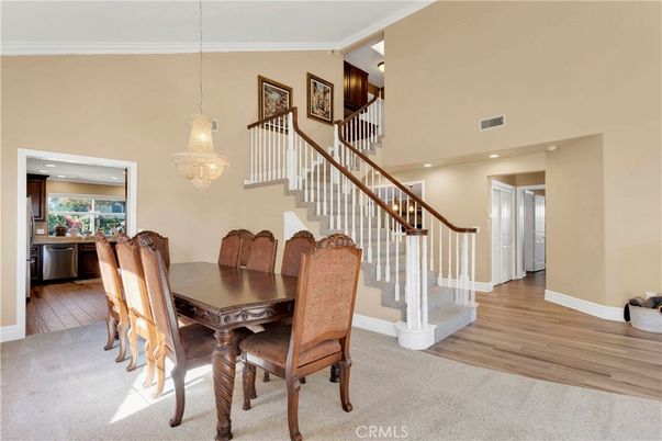 Chandelier, Dining room, Interior, Recessed Lighting, Wood Texture Flooring