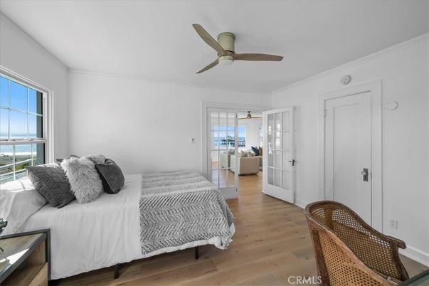 Bedroom, Interior, Water, Wood Texture Flooring
