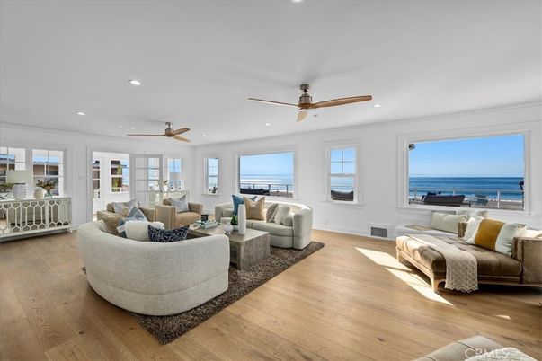 Interior, Living room, Recessed Lighting, Water, Wood Texture Flooring