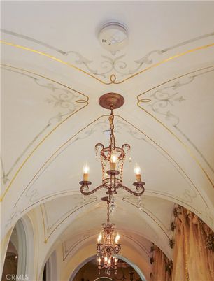 Chandelier, Interior