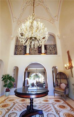 Chandelier, Interior