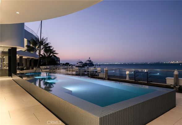 Exterior, Pool, Water