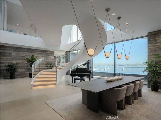 Interior, Pendant Lights, Piano, Recessed Lighting, Water