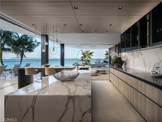 Interior, Living room, Marble Walls, Pendant Lights, Recessed Lighting, Water