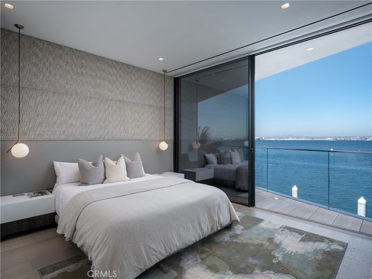 Bedroom, Interior, Pendant Lights, Recessed Lighting, Water, Wood Texture Flooring