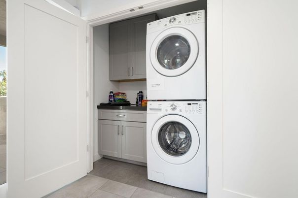 Interior, Utility Closets, Washer