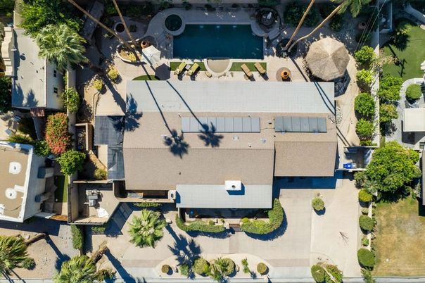 Exterior, Drone
