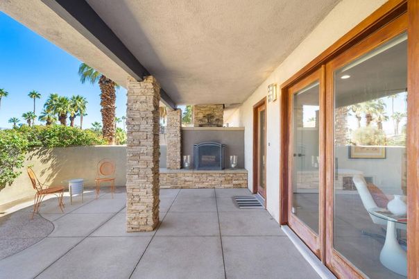 Exterior, Fireplace