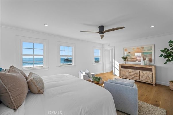 Bedroom, Interior, Recessed Lighting, Water, Wood Texture Flooring