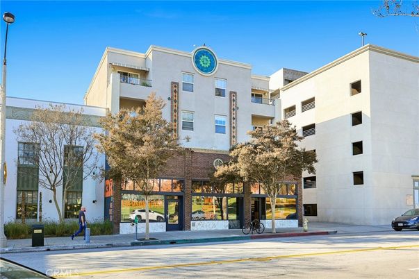 Exterior, Facade, Condo Building