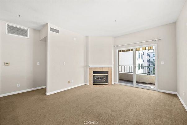 Empty room, Fireplace, Interior
