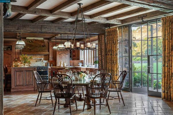 Dining room, Interior, Kitchen, Pendant Lights, Wooden Beams