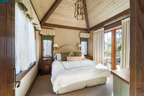Bedroom, Interior, Wooden Ceilings