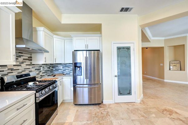 Interior, Kitchen, Stainless Steel Appliances