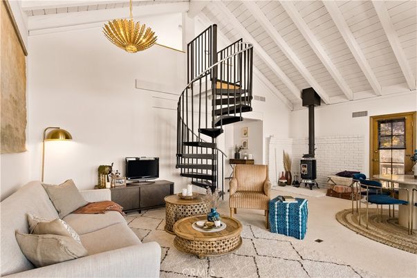 Fireplace, Interior, Living room, Pendant Lights, Stone Walls