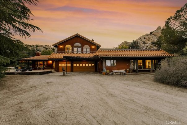 Backyard, Exterior, Facade, Mediterranean