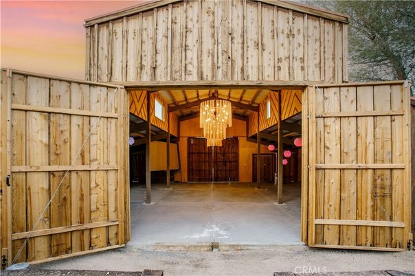 Chandelier, Exterior, Wooden Walls