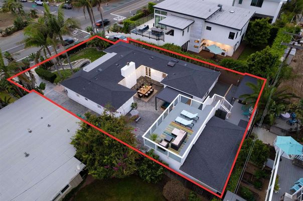 Exterior, Drone