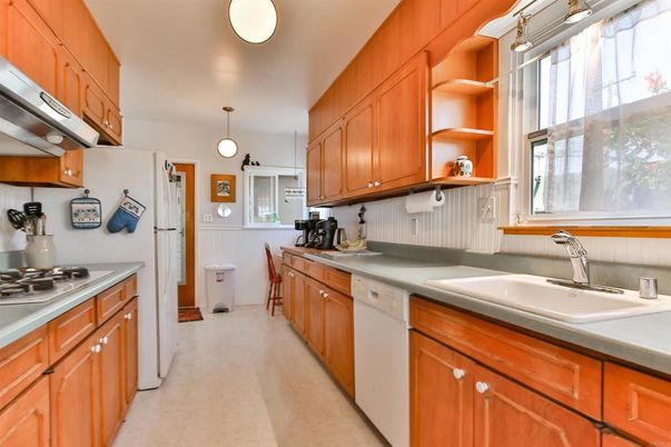 Interior, Kitchen, Pendant Lights