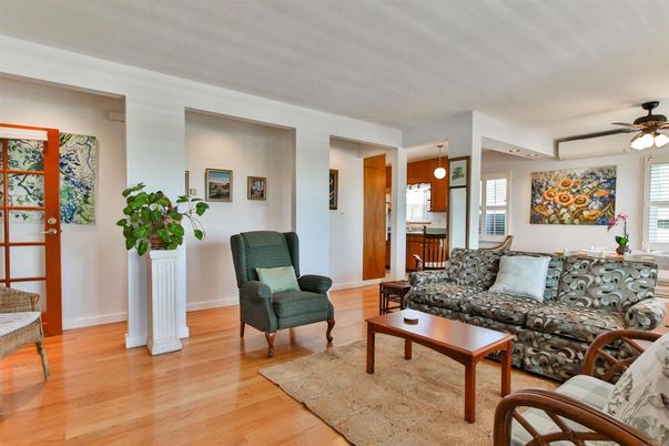 Interior, Living room, Pendant Lights, Wood Texture Flooring