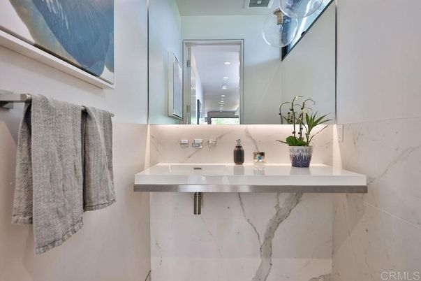 Bathroom, Interior, Marble Walls, Recessed Lighting