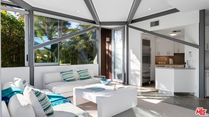 Interior, Kitchen, Living room, Recessed Lighting