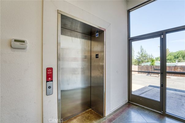 Elevator, Interior