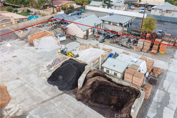 Exterior, Drone