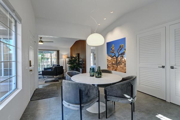 Dining room, Interior, Recessed Lighting