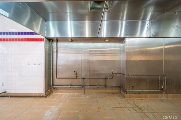 Elevator, Interior